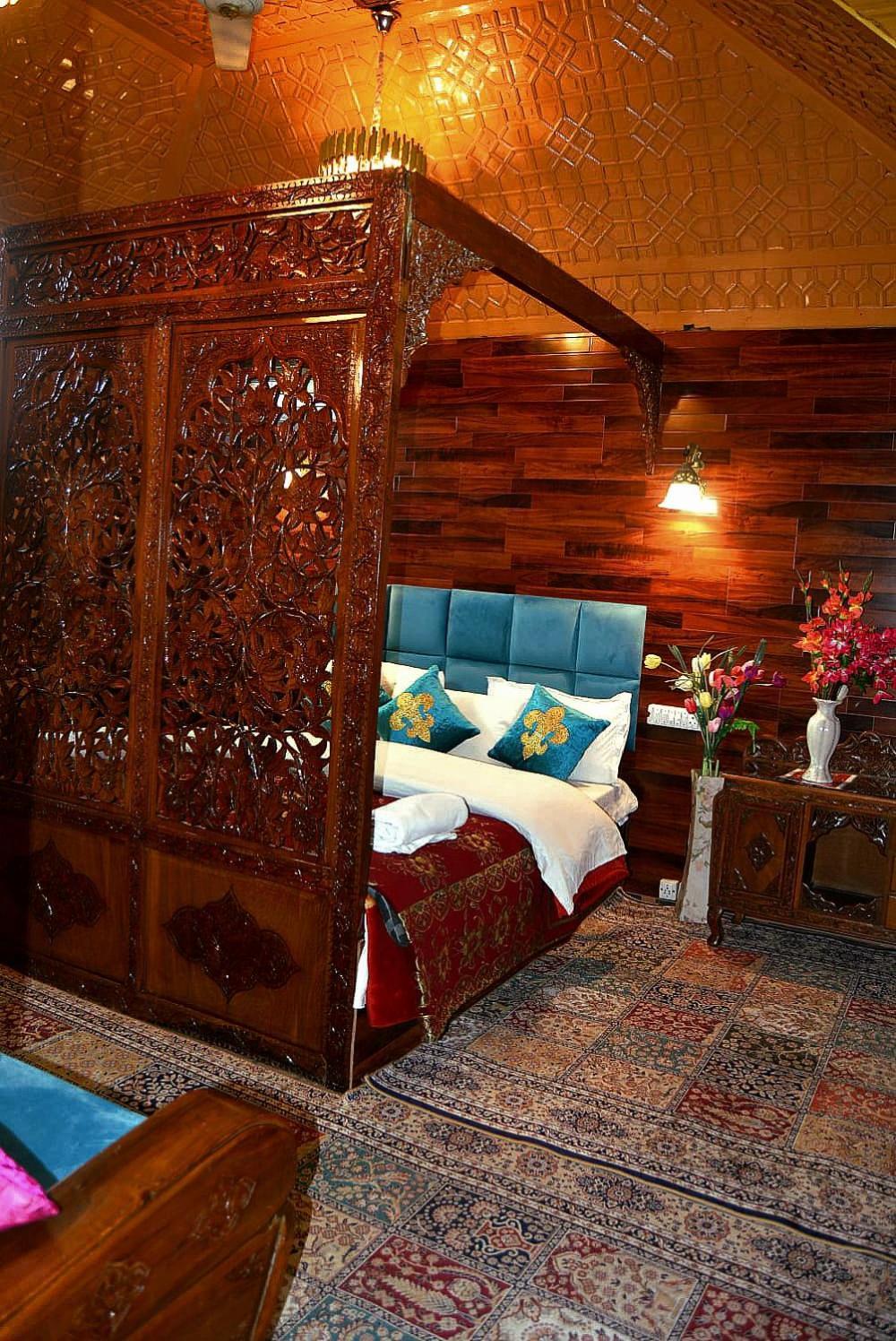 Heritage Amina Group Of Houseboats Otel Srīnagar Dış mekan fotoğraf