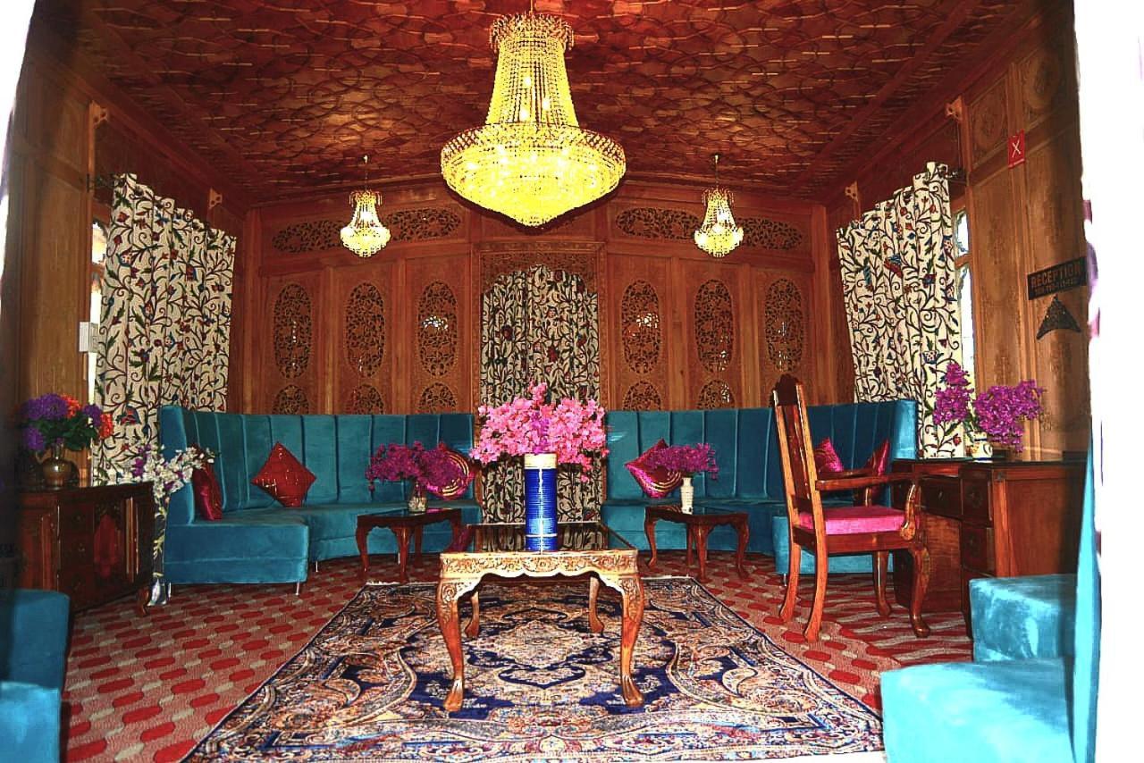 Heritage Amina Group Of Houseboats Otel Srīnagar Dış mekan fotoğraf